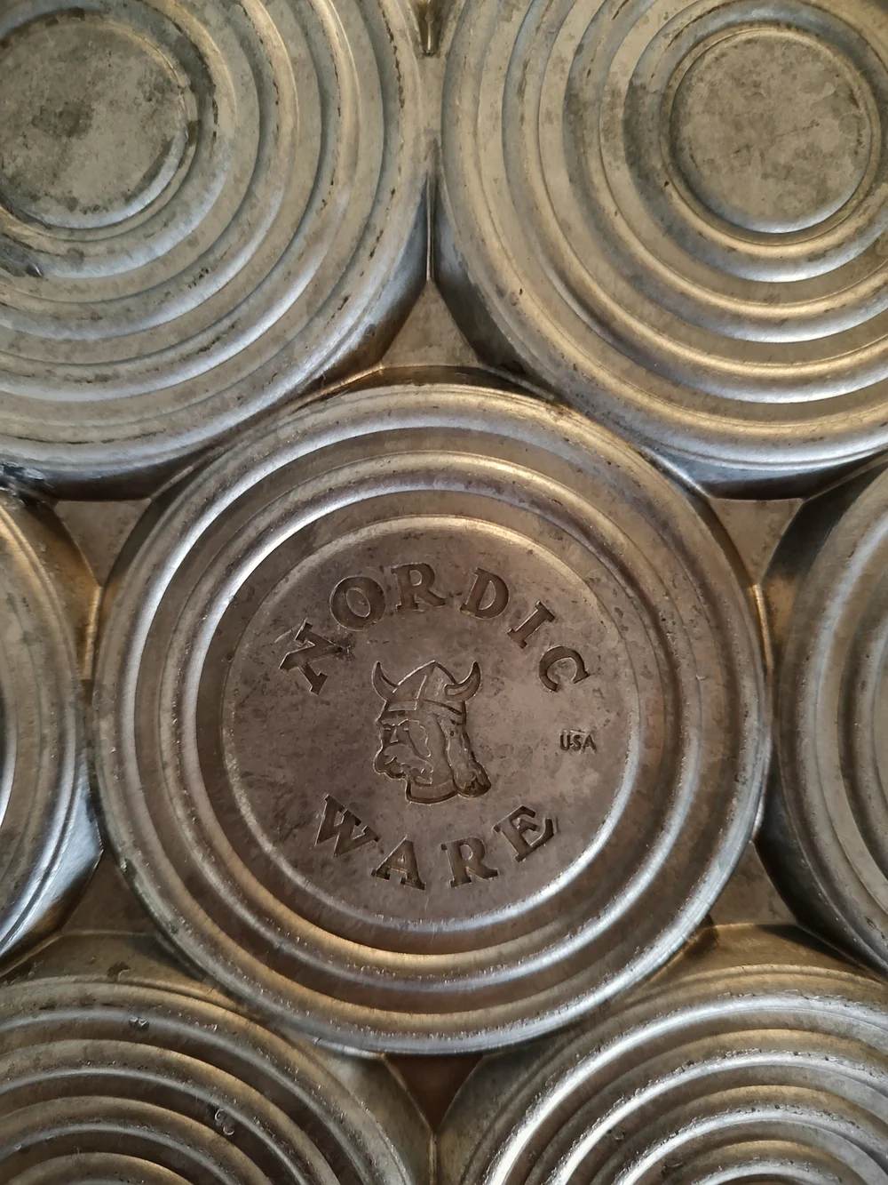 NORDIC WARE Pancake Pan 10 Inches - Picture 4 of 4